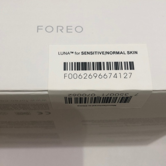 Foreo Luna 1 Sensitive/Normal Skin - Picture 2 of 7